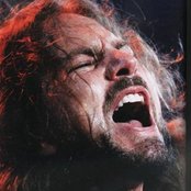 Eddie Vedder - List pictures