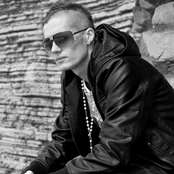 Dean Raven - List pictures