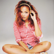 Crystal Kay - List pictures