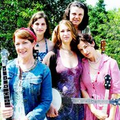 Uncle Earl - List pictures