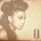 Melanie Fiona - List pictures