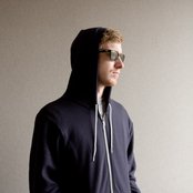 Asher Roth - List pictures