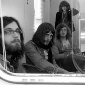 Kings Of Leon - List pictures