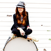 Britt Nicole - List pictures