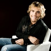 Adam Gregory - List pictures