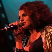 Marsha Ambrosius - List pictures