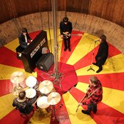 Beady Eye - List pictures