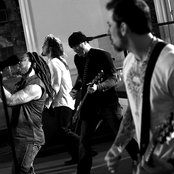 Sevendust - List pictures