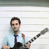 Julian Lage - List pictures