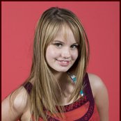 Debby Ryan - List pictures