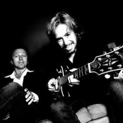 The Rembrandts - List pictures