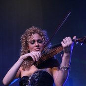 Miri Ben-ari - List pictures