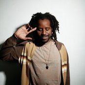 Abstract Rude - List pictures