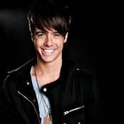 Travis Garland - List pictures