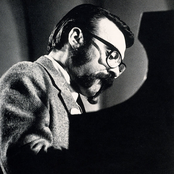 Vince Guaraldi - List pictures