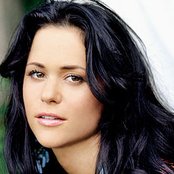 Shelly Fairchild - List pictures