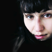 Laleh - List pictures