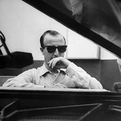George Shearing - List pictures