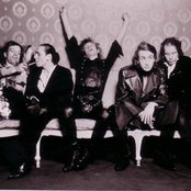 Einstuerzende Neubauten - List pictures