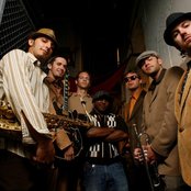 Monophonics - List pictures