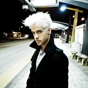 Travis Garland - List pictures