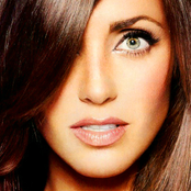 Anahi - List pictures