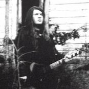 Killer Khan - List pictures