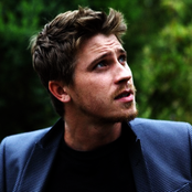 Garrett Hedlund - List pictures