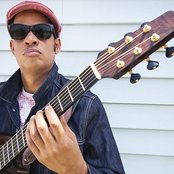 Raul Midon - List pictures