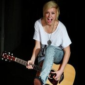 Hayley Warner - List pictures