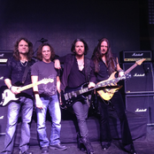 Winger - List pictures