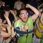 Dan Deacon - List pictures