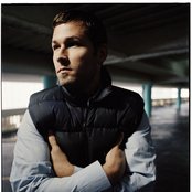 Kaskade - List pictures