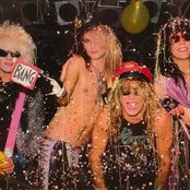 Poison - List pictures