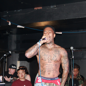 Deniro Farrar - List pictures