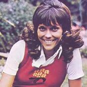 Karen Carpenter - List pictures