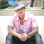 J Balvin - List pictures