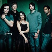 Flyleaf - List pictures