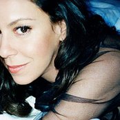 Bebel Gilberto - List pictures