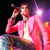 Perry Farrell - List pictures