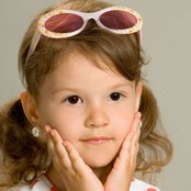 Cleopatra Stratan - List pictures