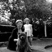 Anne Shelton - List pictures