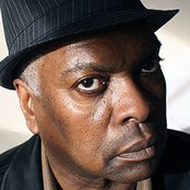 Booker T. Jones - List pictures
