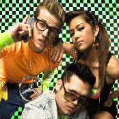 Hyper Crush - List pictures