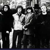 Manassas - List pictures