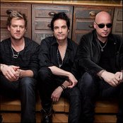 Train - List pictures