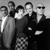 Paris Combo - List pictures