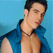 O-town - List pictures