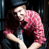 Paleface - List pictures