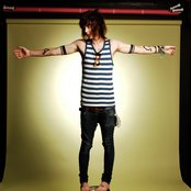 Never Shout Never - List pictures